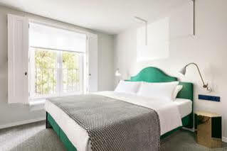 The Fritz Koenigsallee 4*
