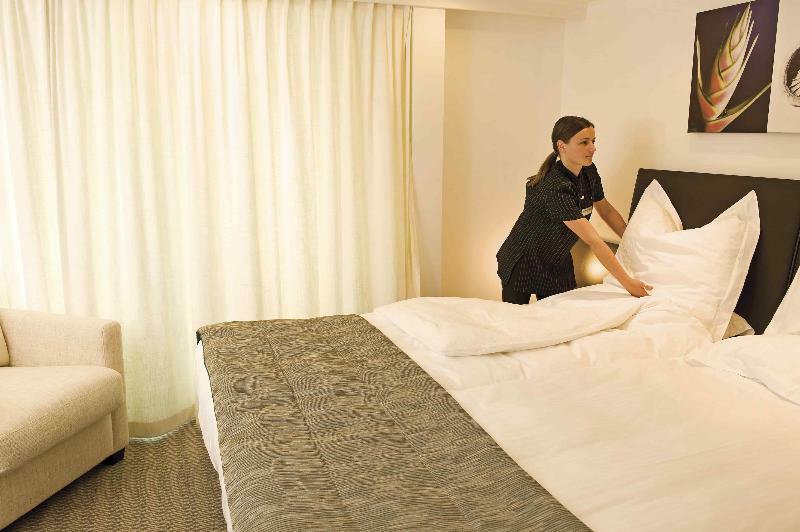 Hotel Messecruise Business Hotelship Dusseldorf