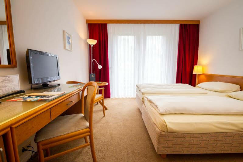 Hk City 4* Dusseldorf
