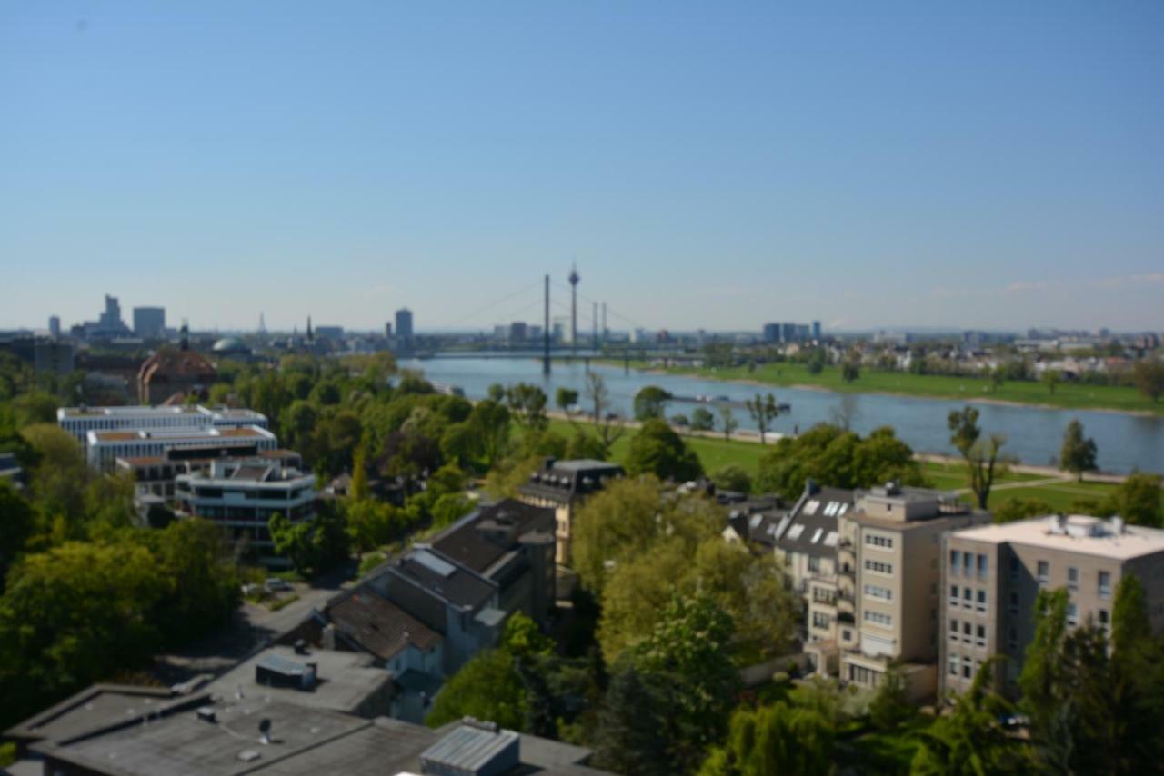 Luxury In Near Trade Fair Apartamento *