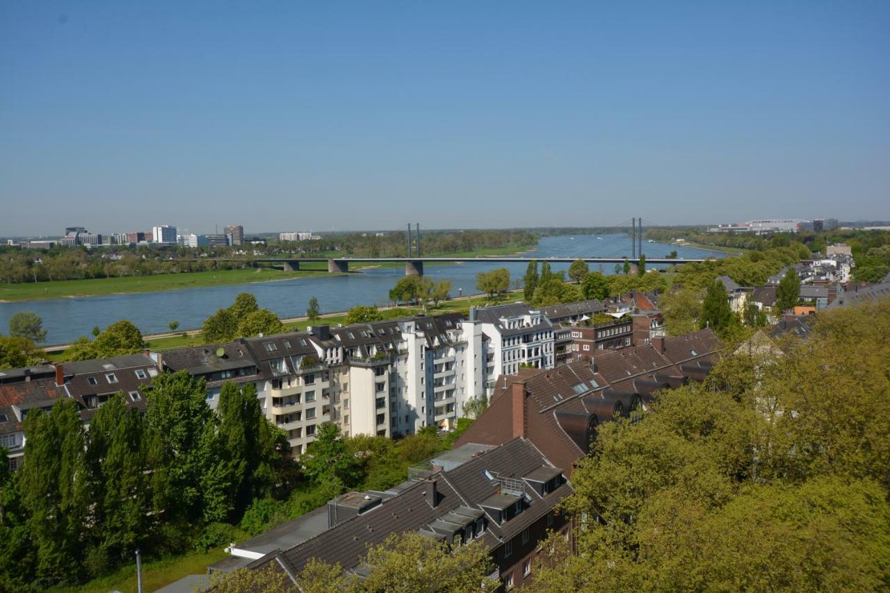 Luxury In Near Trade Fair