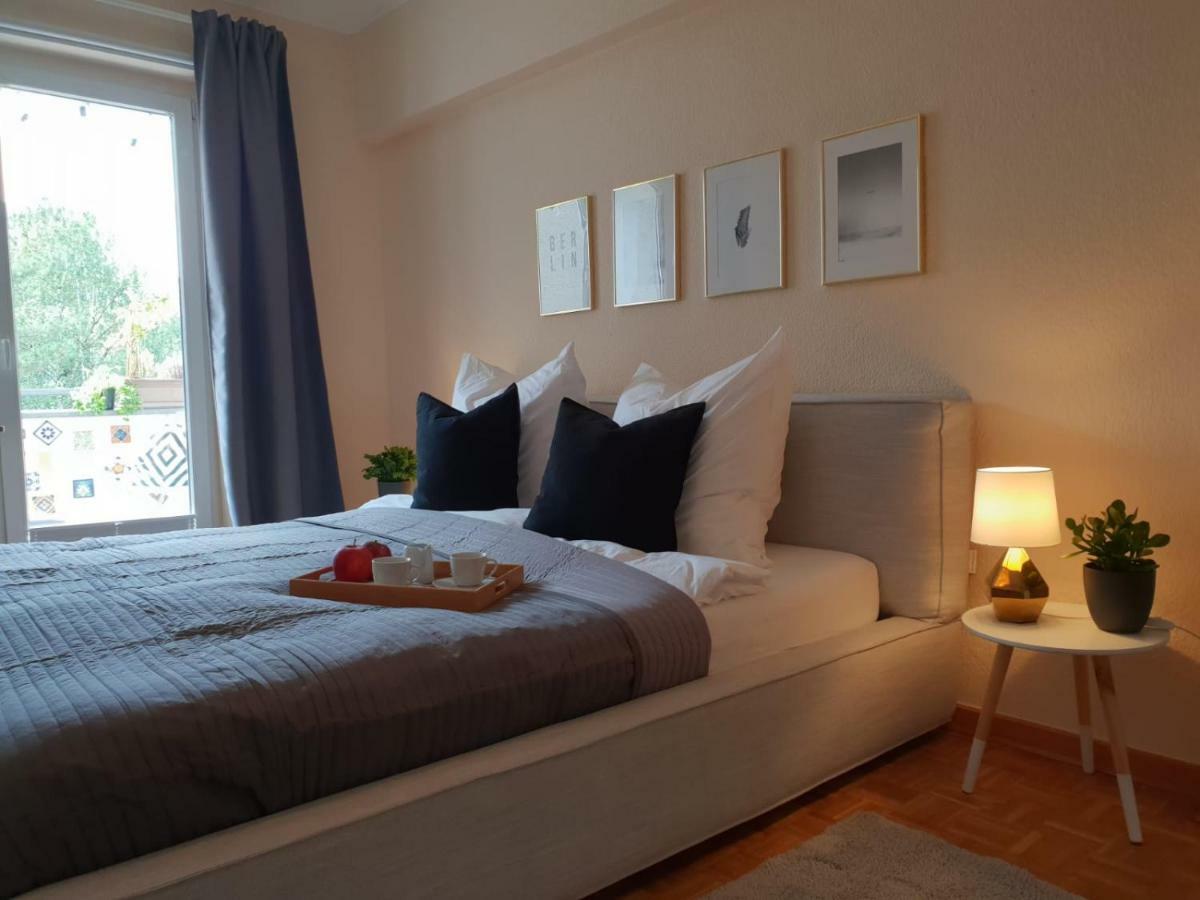 Apartment Stylisch-gemuetliche 70qm Im Zentralen D-derendorf