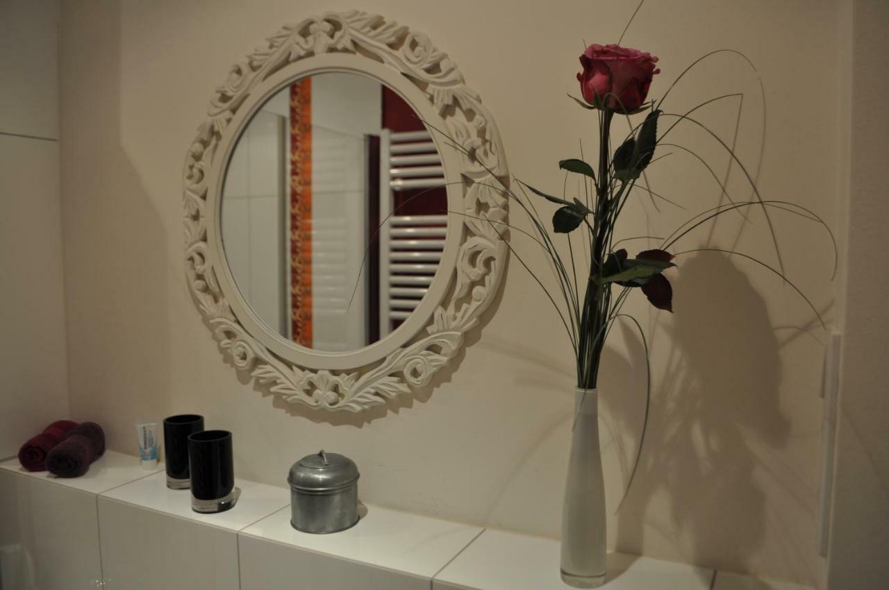 Lux Homestay Dusseldorf