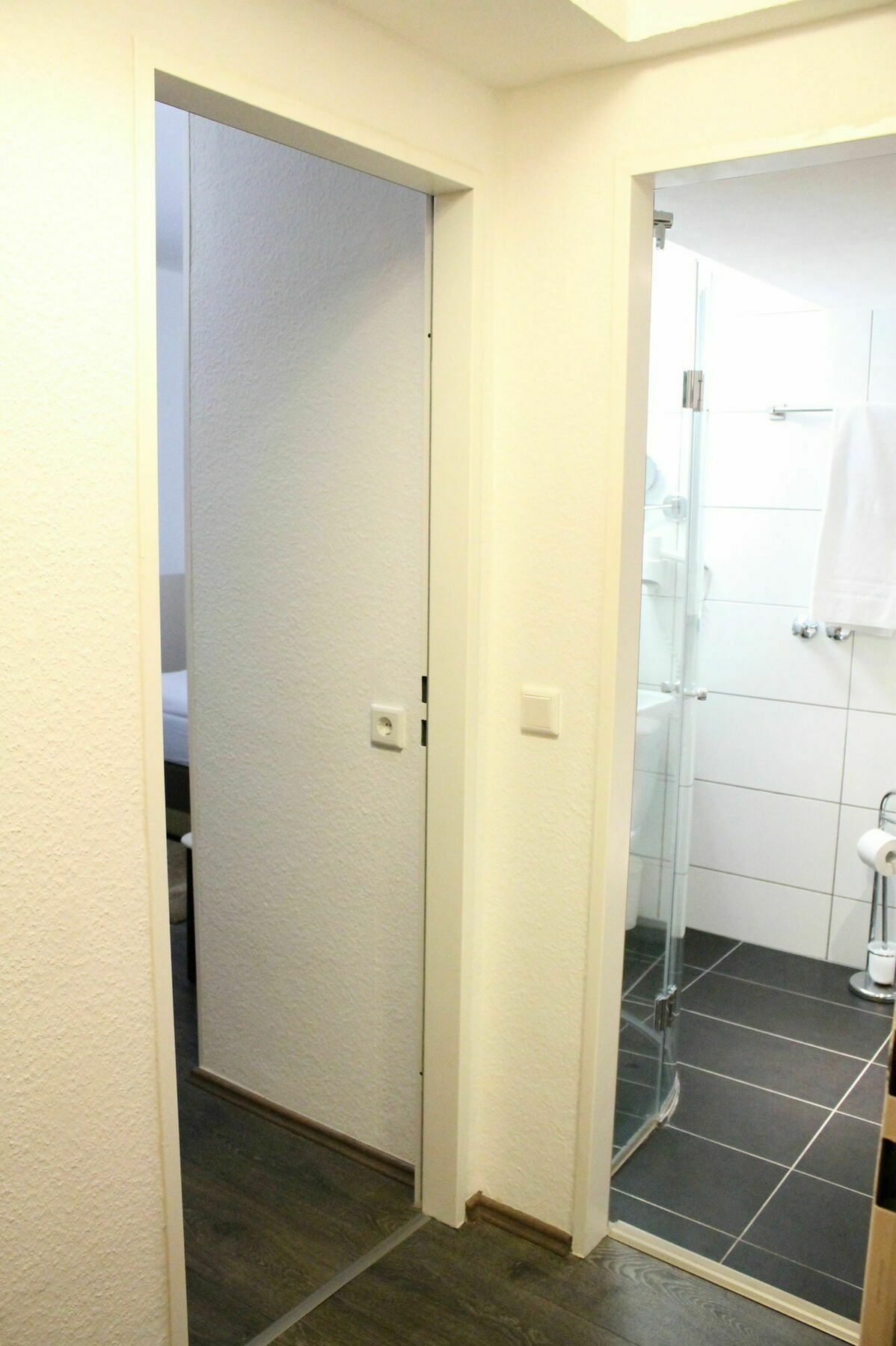 Rheinmetropole Hotel 3*