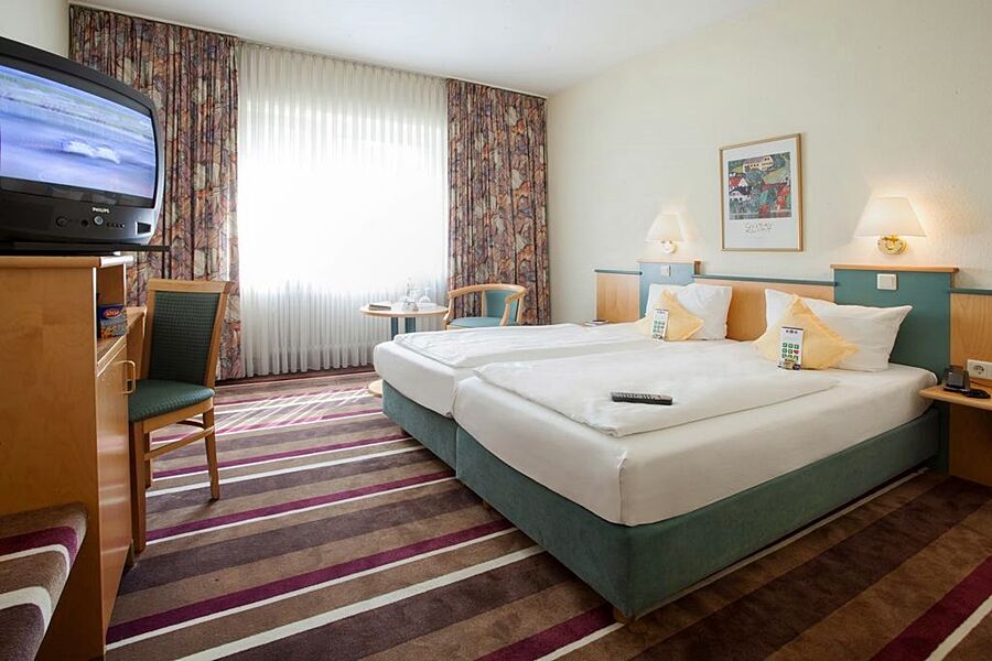 Sure By Best Western Ambassador