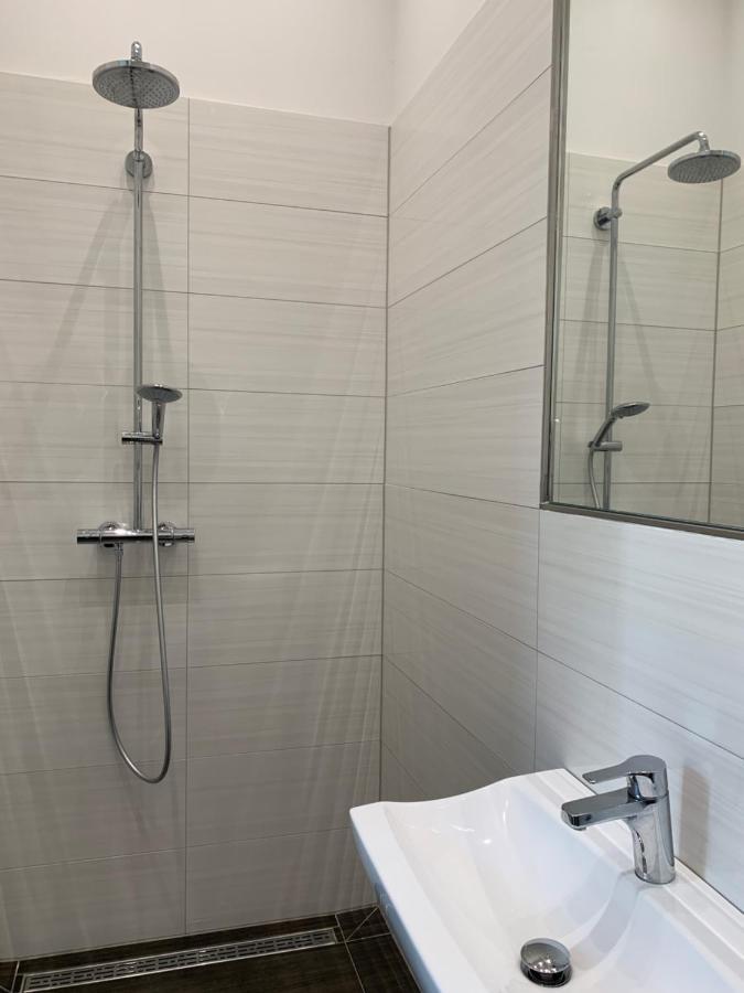 Guest house Duesseldorf 5 Min To Train Station Private Dusseldorf