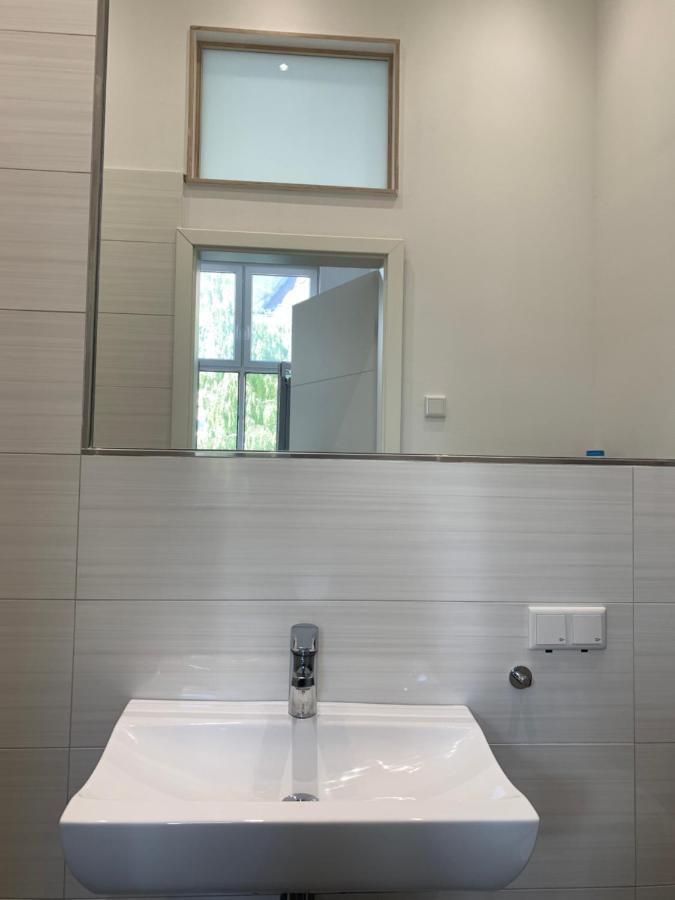 Duesseldorf 5 Min To Train Station Private Guest house Dusseldorf