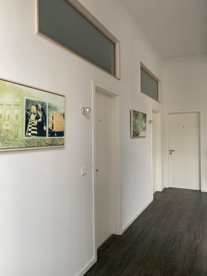 Duesseldorf 5 Min To Train Station Private Guest house *