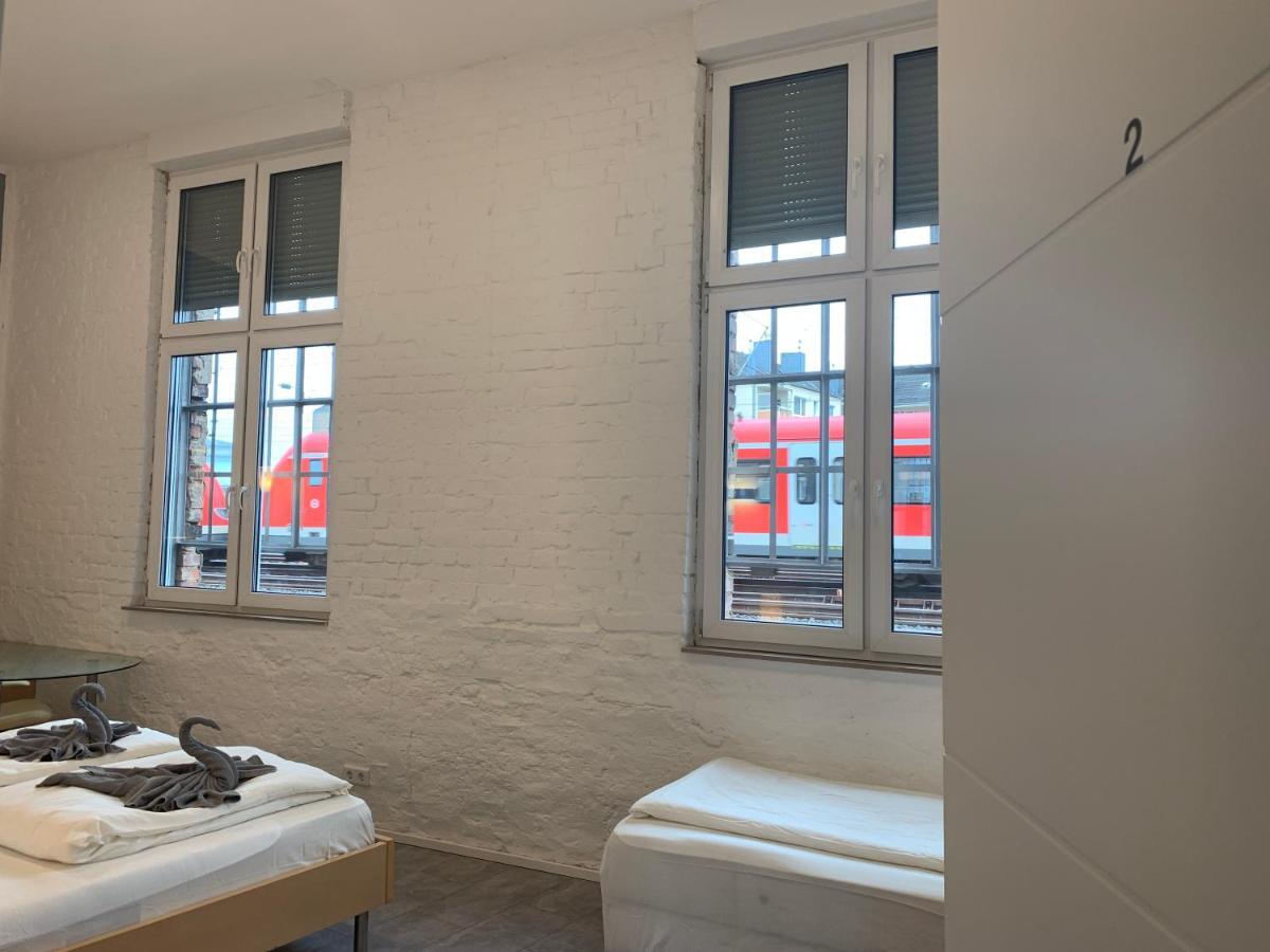 Duesseldorf 5 Min To Train Station Private