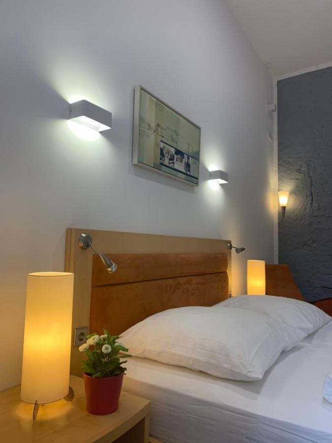 Guest house Duesseldorf 5 Min To Train Station Private Dusseldorf