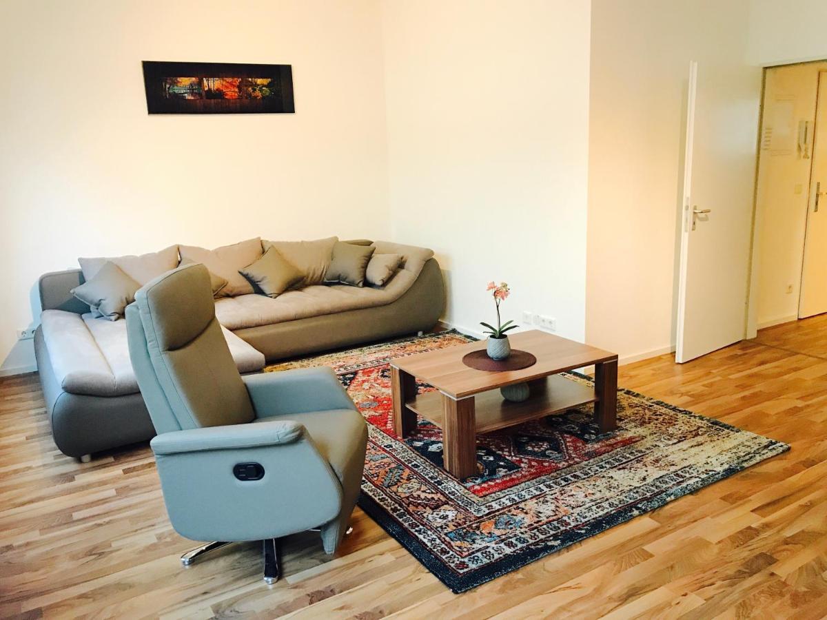 Deluxe In Hearth Of Downtown