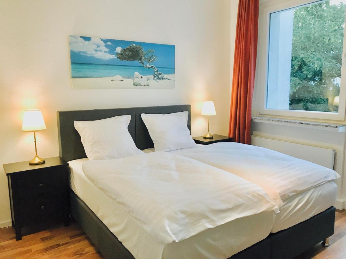 Apartment Deluxe In Hearth Of Downtown Düsseldorf