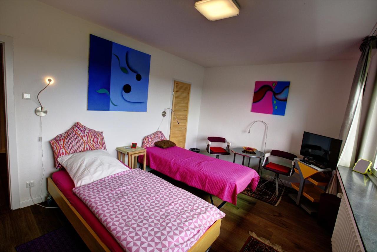 Air Boardinghouse Tulip Stockum, Zu Fuss - 3 Minuten Zur Messe Dusseldorf