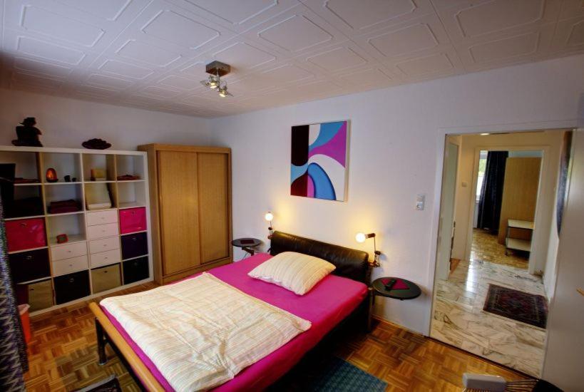 Air Boardinghouse Tulip Stockum, Zu Fuss - 3 Minuten Zur Messe Guest house Dusseldorf