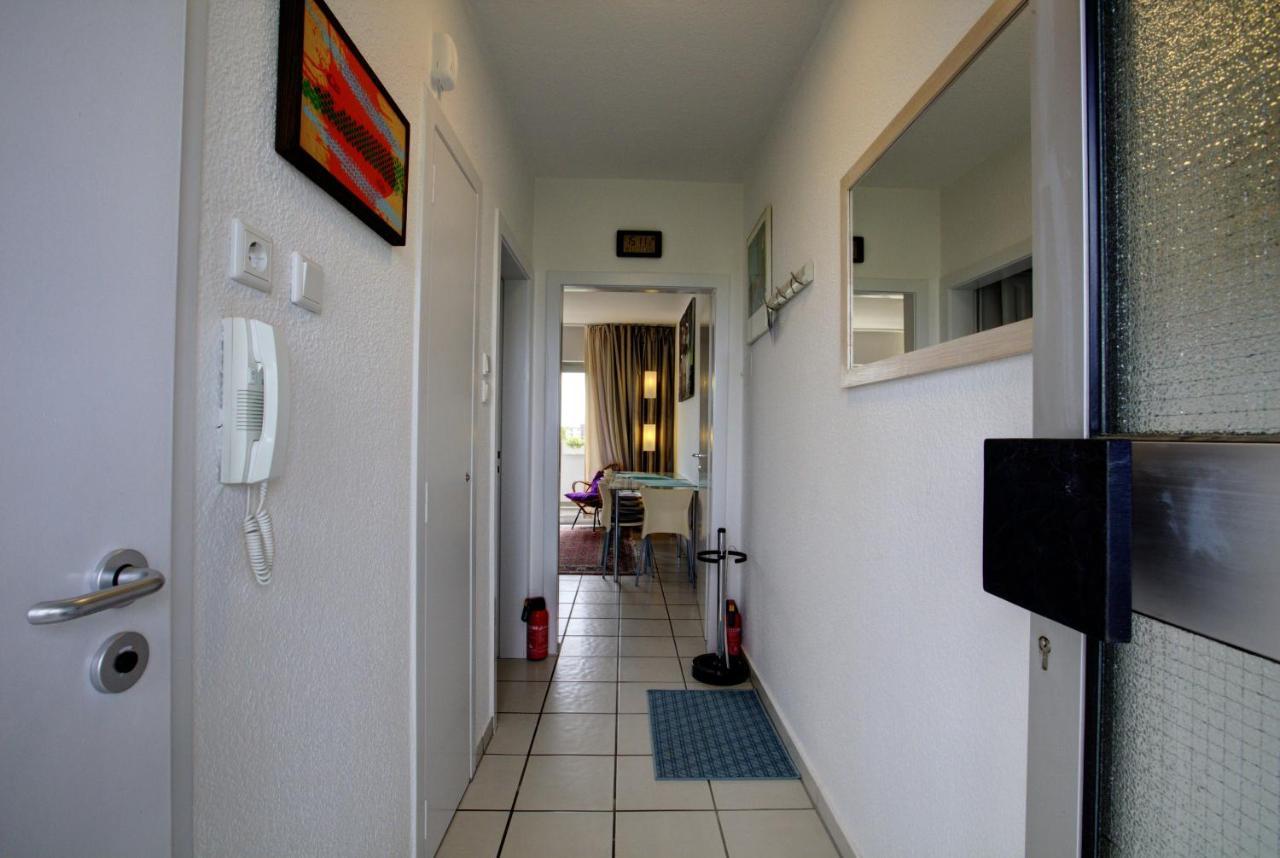 Air Boardinghouse Tulip Stockum, Zu Fuss - 3 Minuten Zur Messe Guest house