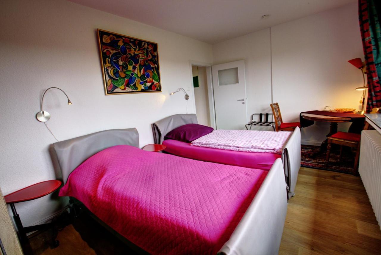 Guest house Air Boardinghouse Tulip Stockum, Zu Fuss - 3 Minuten Zur Messe 3*