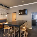B-Hotel