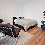 Burg 9 Boardinghouse
