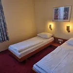 Hotel Mondial