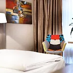 Hotel Duesseldorf City By Tulip Inn