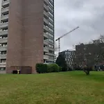 Gemuetlich Und Moderne Wohnung In Duesseldorf