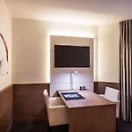 Lindner Hotel Dusseldorf Airport, Part Of Jdv By Hyatt