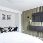 Green Flat Duesseldorf First