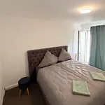 Wohnung Mit Balkon Am Rhein
