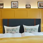 Hotel Orangerie