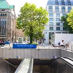 Mont Apartments