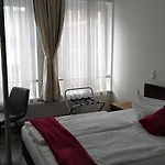 Hotel Gemini