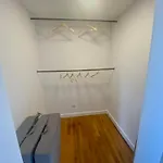 Zimmer Mit Bad Und Ankleideraum + Parkplatz