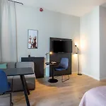 Limehome Duesseldorf Stresemannstrasse - Digital Access