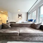 Tolstov-Hotels Old Town Apartments