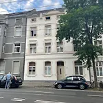 Apartment, Parterre, Fuer 3 Gaeste, Zentral Gelegen, Mitsubishi Halle