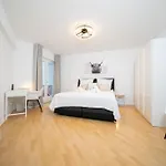 Bright Apartment - Zentral Mit Kueche - 65 Sqm - Messe
