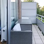 Apartment Duesseldorf-Lohausen