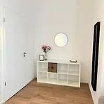 Heaven Homes - Privatzimmer In Der Naehe Von Hbf