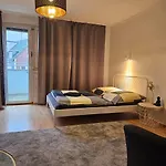 My Sweet Apartment Ferien & Messe Wohnung Duesseldorf Re