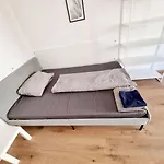 Nice Apartment With Balcony In Duesseldorf