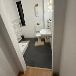 2Z Apartment Near Koenigsallee