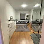 2Z Apartment Near Koenigsallee