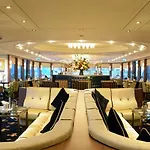 Baxter Hoare Hotel Ship Duesseldorf