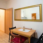 Duesseldorf Center Apartments