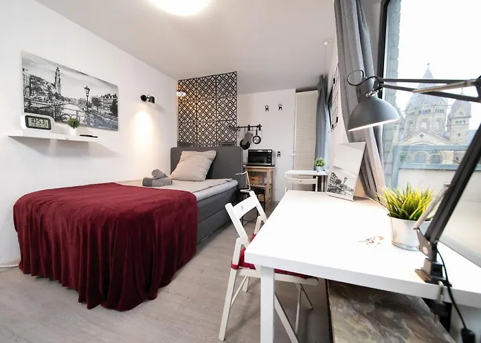 Studio Rosso - Zentral - Altstadt - Balkon - Messe