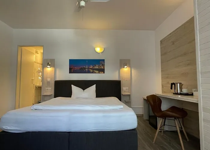 City Lounge Hotel