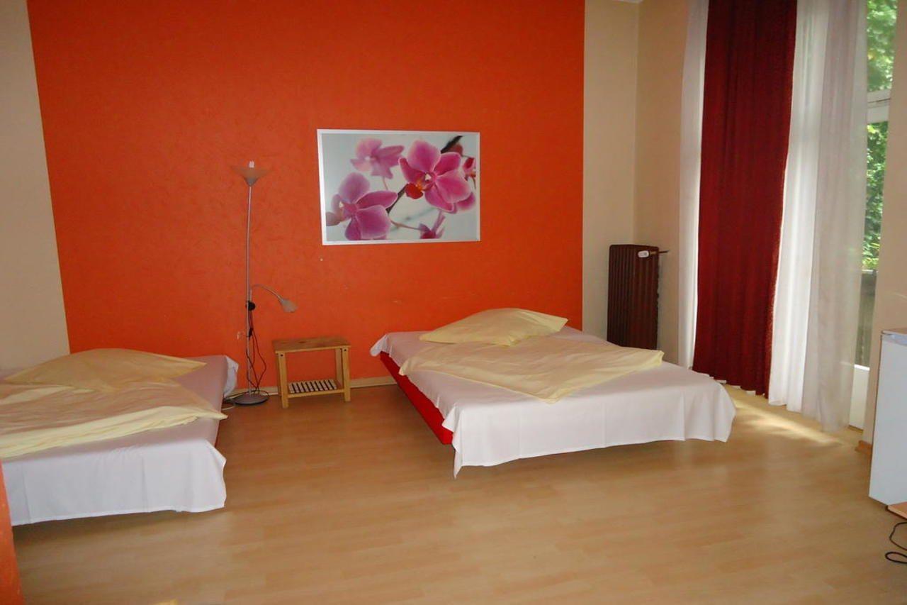 Apartahotel Schaum 2*