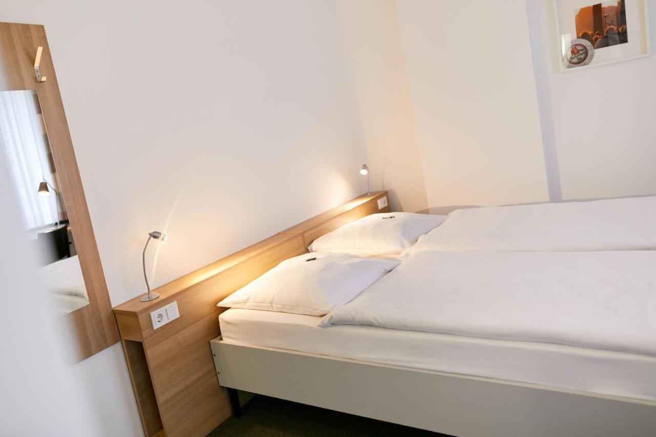 Townhouse 2*