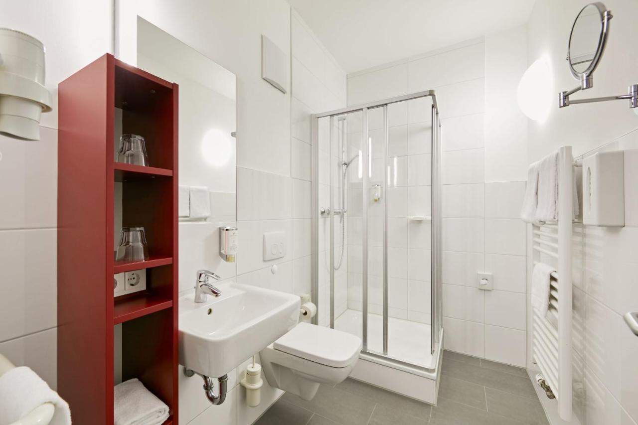 Townhouse 2* Dusseldorf