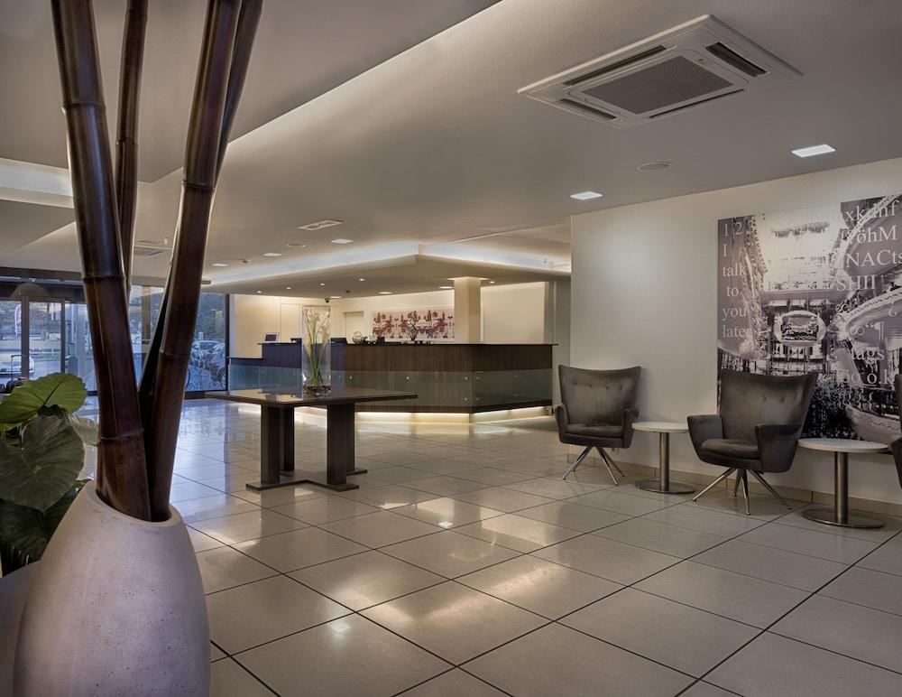 Mercure Sued 4*